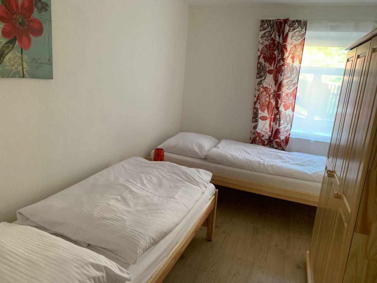 Apartmany Michaela Абертами Екстериор снимка
